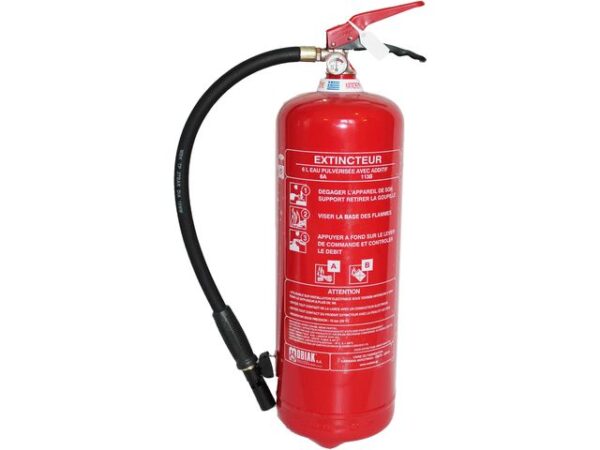 EXTINCTEUR EAU 9 LITRES PULVÉRISÉ AVEC ADDITIF